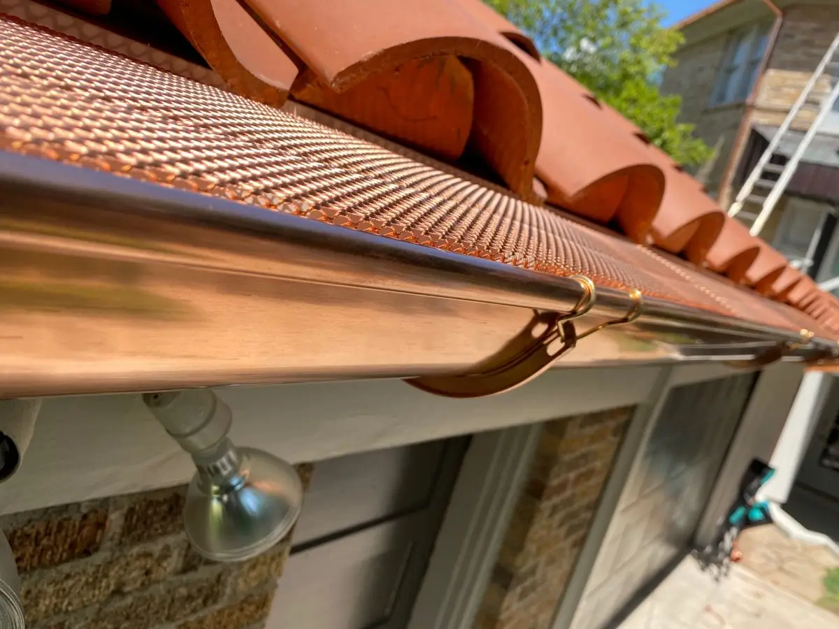 Custom-Fit Roof Gutters