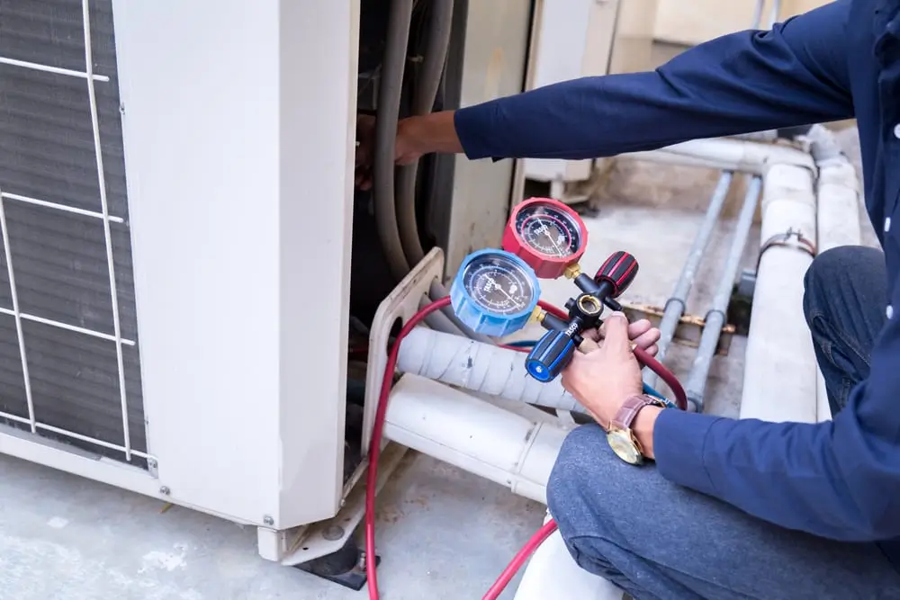 Refrigerant Leak & Recharge