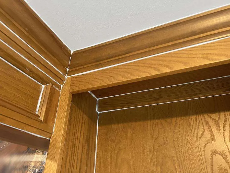 Caulking & Sealing Gaps