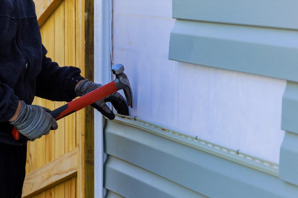 Fixing Siding Panels