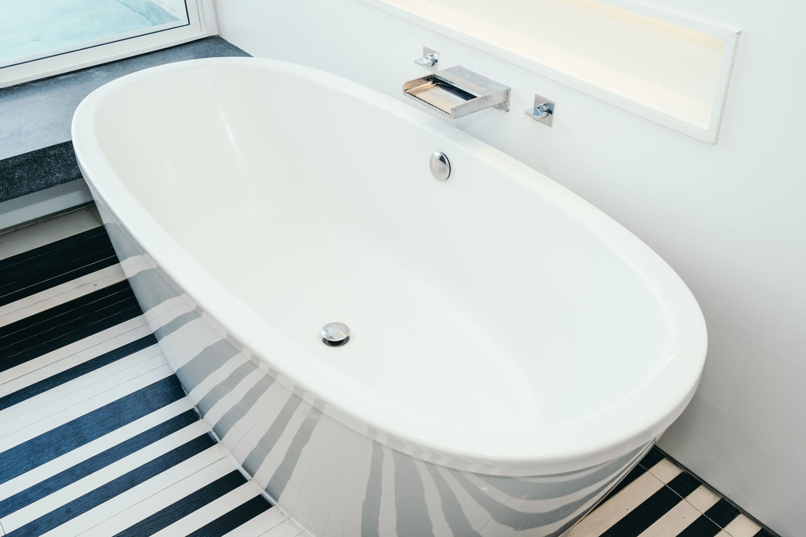 Soaking Tubs