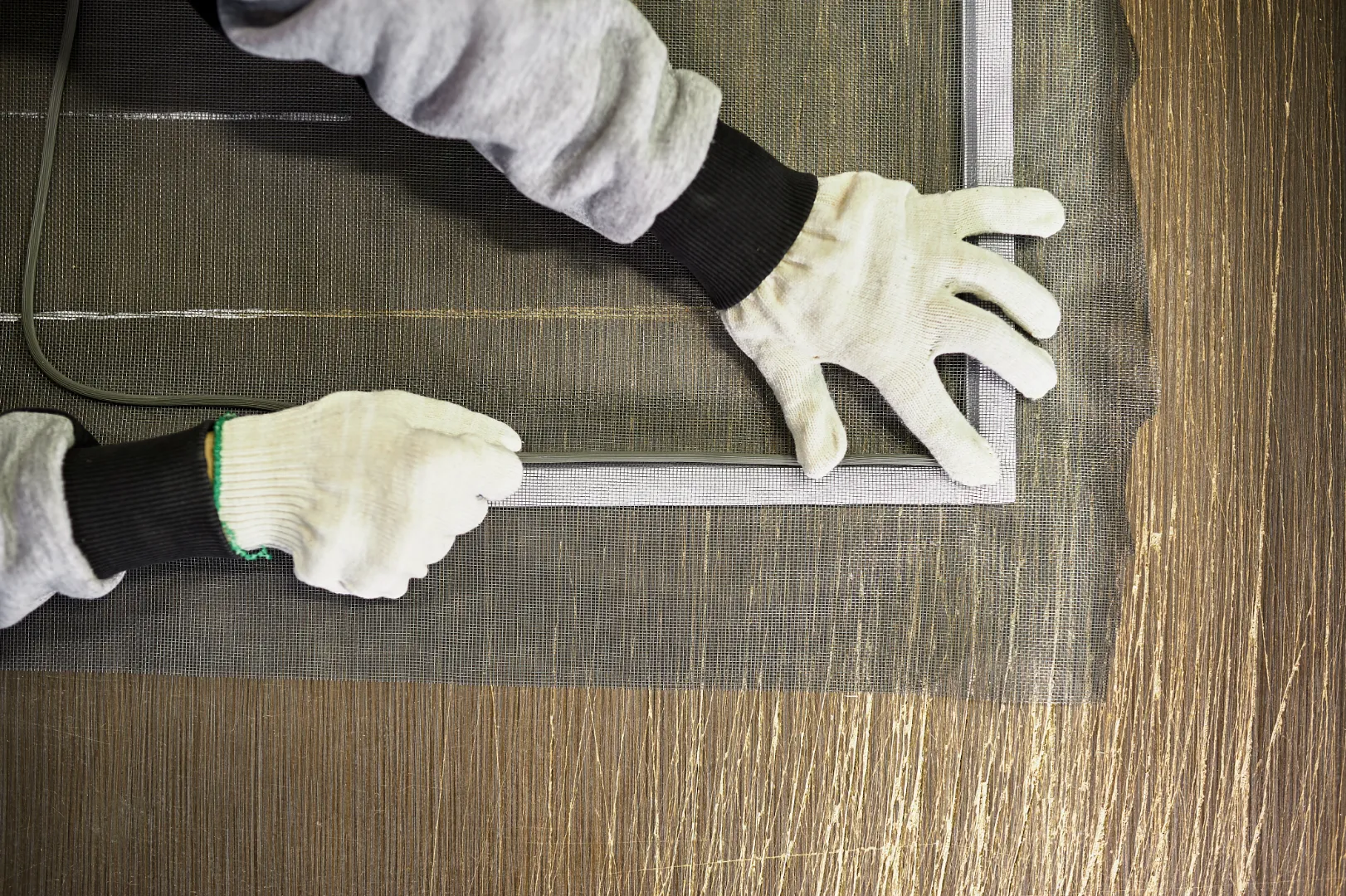 Repairing Damaged Screens